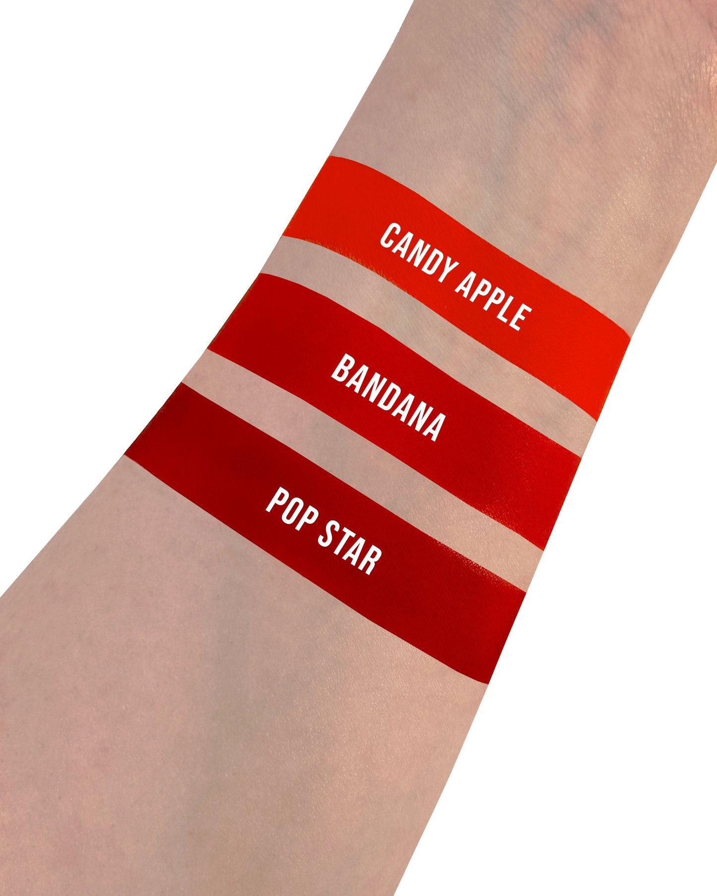 Gavissi Beauty - "CANDY APPLE" RETRO LINER