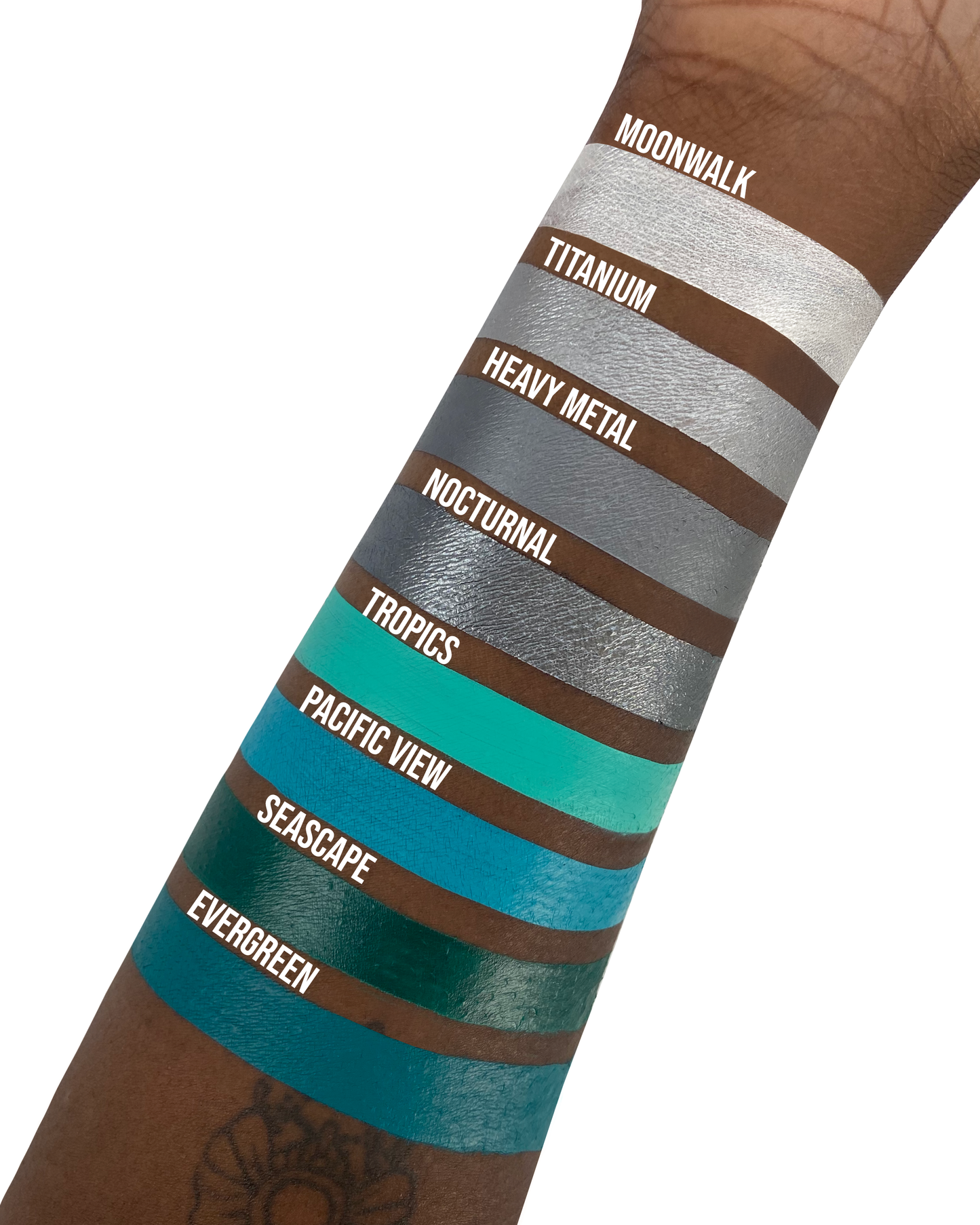 Gavissi Beauty - "SEASCAPE" SINGLE LINER PAN (SATIN)