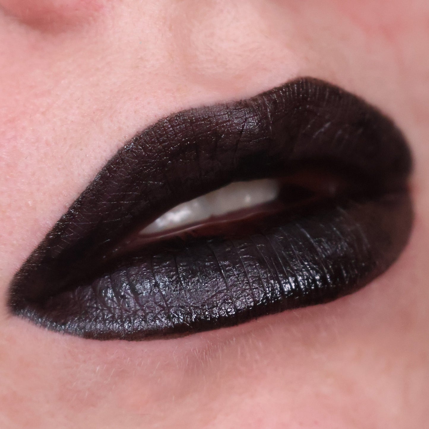 Blackberry (Black) Juicy Tint - Lip Tint - Glisten Cosmetics