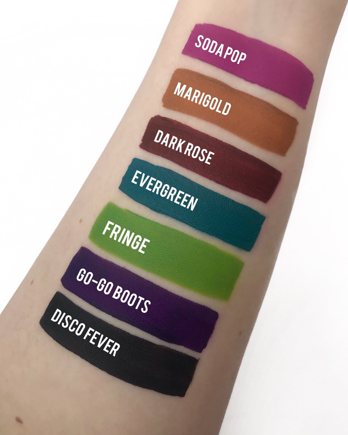 Gavissi Beauty - "EVERGREEN" SINGLE LINER PAN (MATTE)